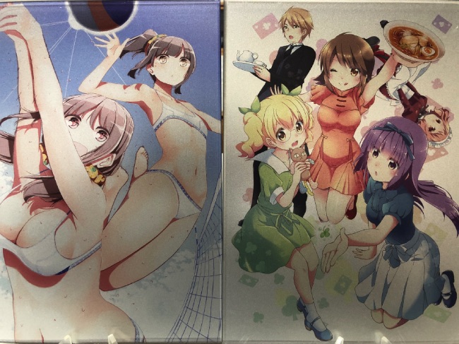 きらら展で購入したアクリルプレート